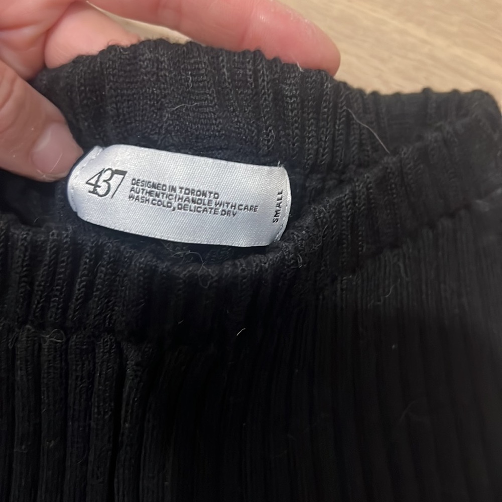 437 Ribbed shorts - Picture 2 of 2